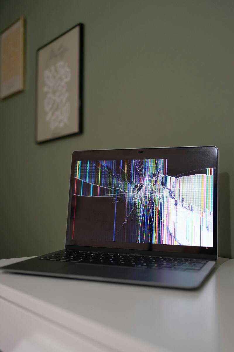 Laptop Screen Replacement Service Bangalore